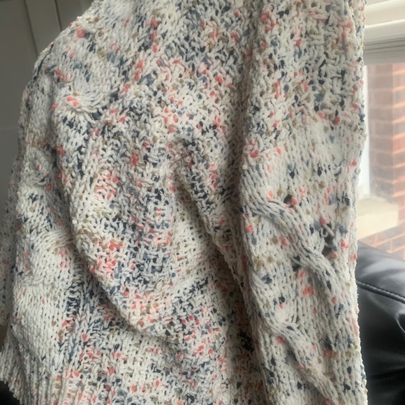 Beautiful confetti multicolored sweater - Picture 4 of 5